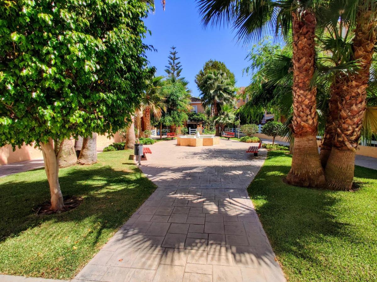 Laguna - Your Duplex In The Sun!